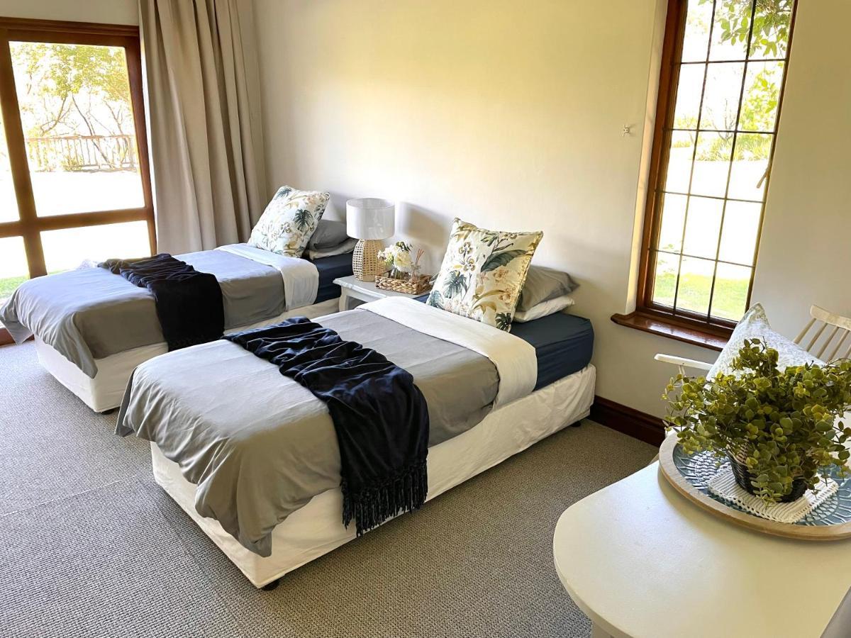 Porterfield Guest House, Champagne Valley Extérieur photo